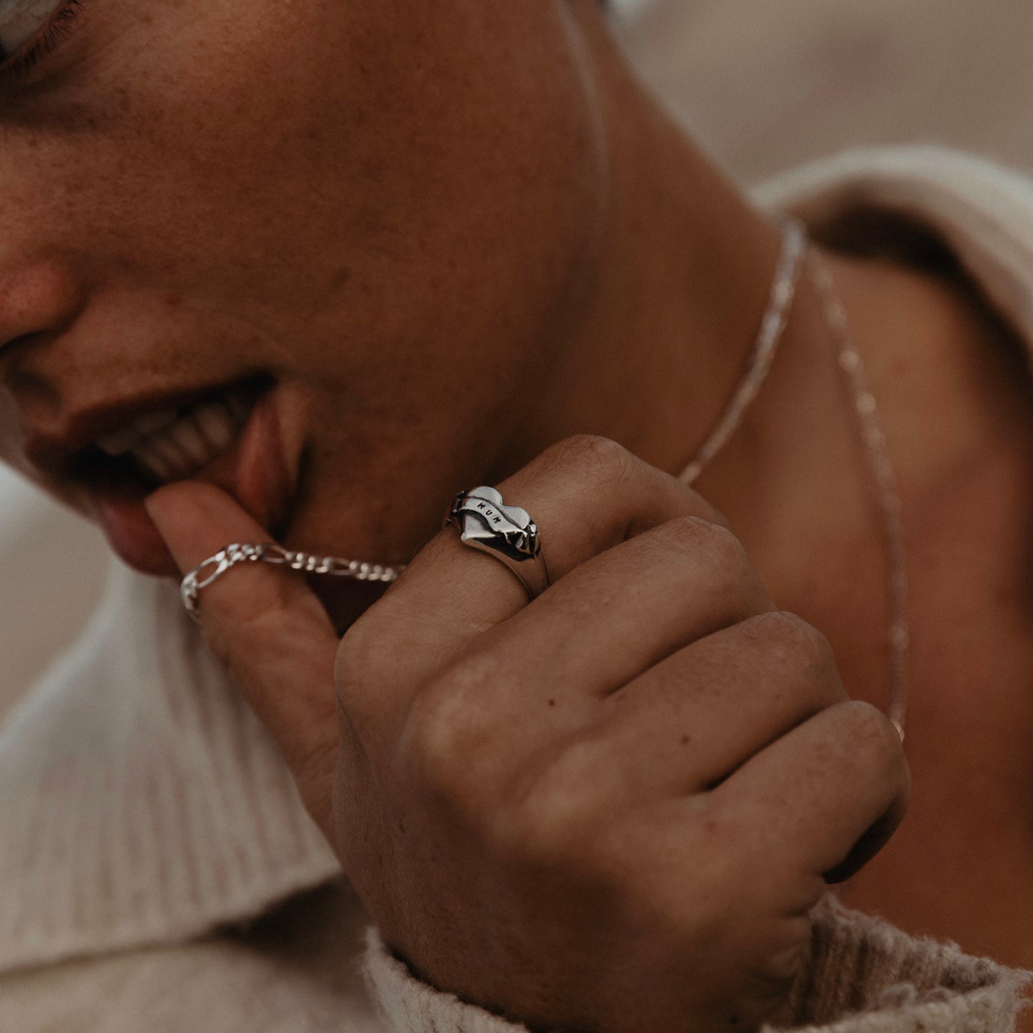 Heart & Scroll - Customisable