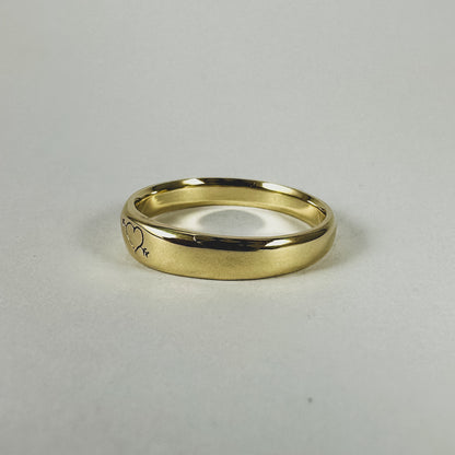 Cupid - 9ct. Stacker