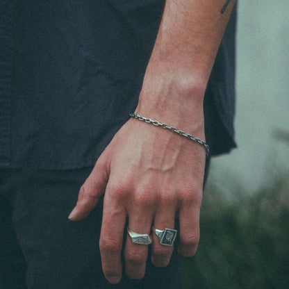 Cutlas Bracelet - Oxidised