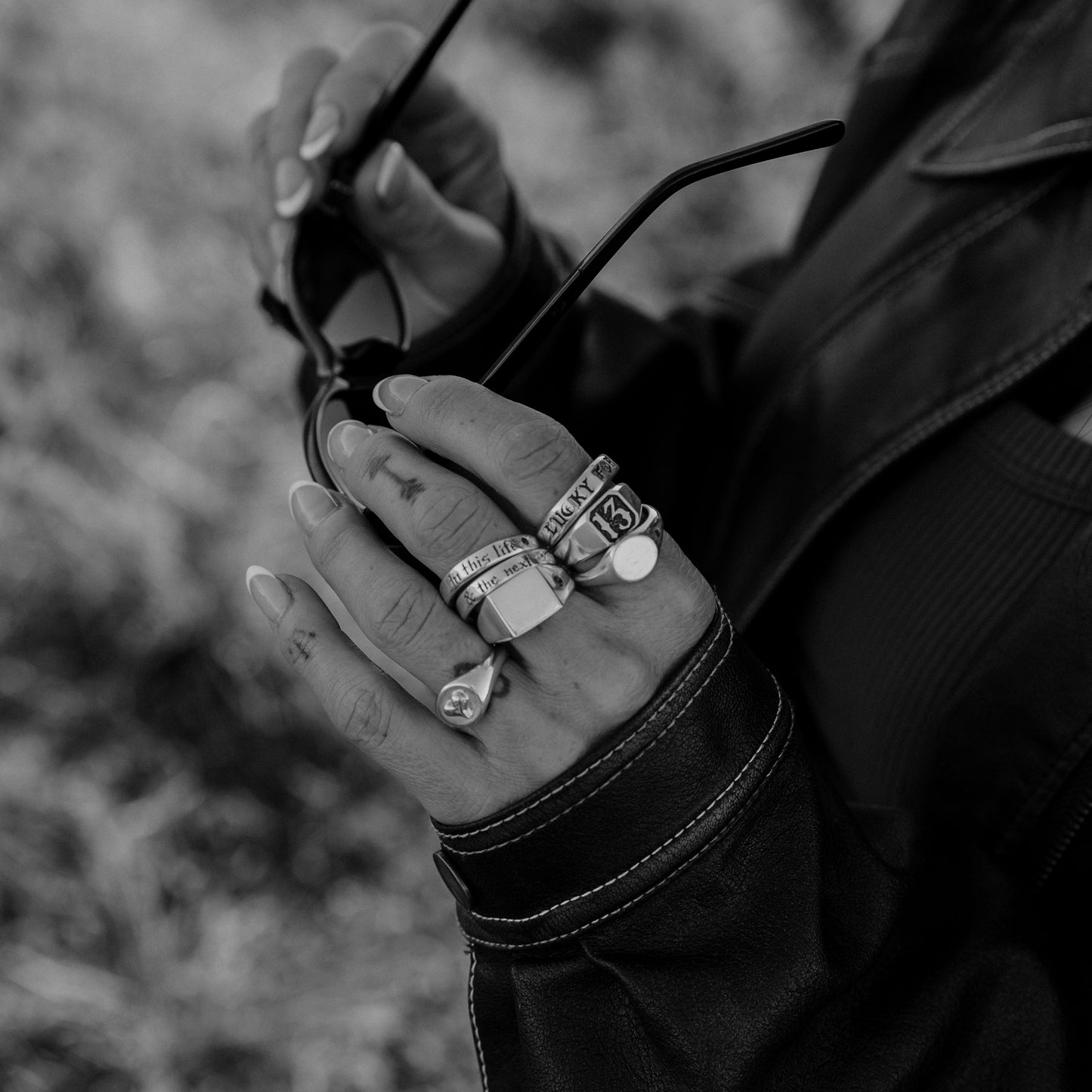 Square Signet