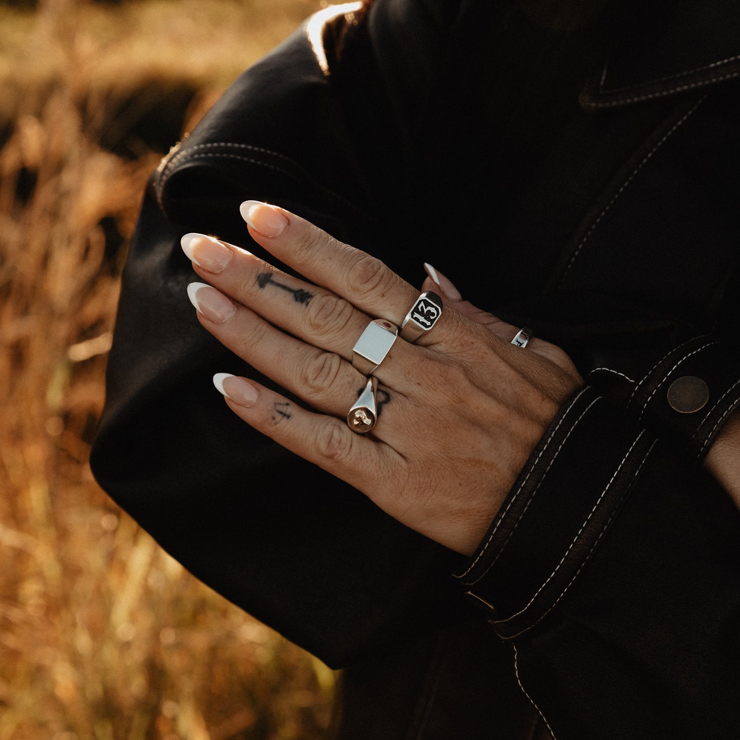 Square Signet