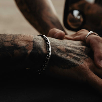 Cutlas Bracelet - Oxidised